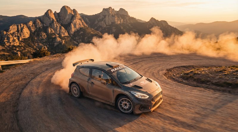 半糖次元跑车视频分享：山路拉力赛